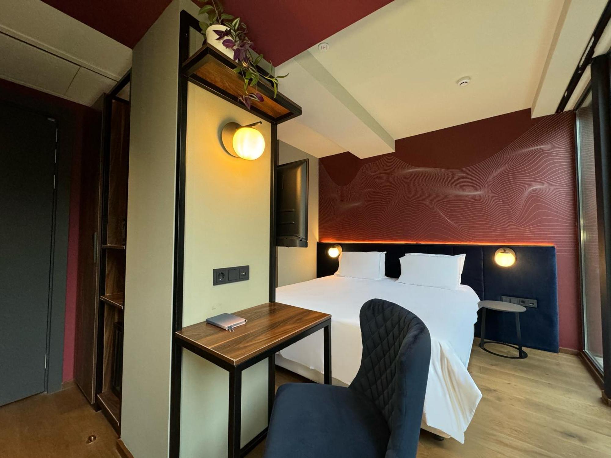 Tbilisi Edition - Design Hotel & Private Spa ภายนอก รูปภาพ