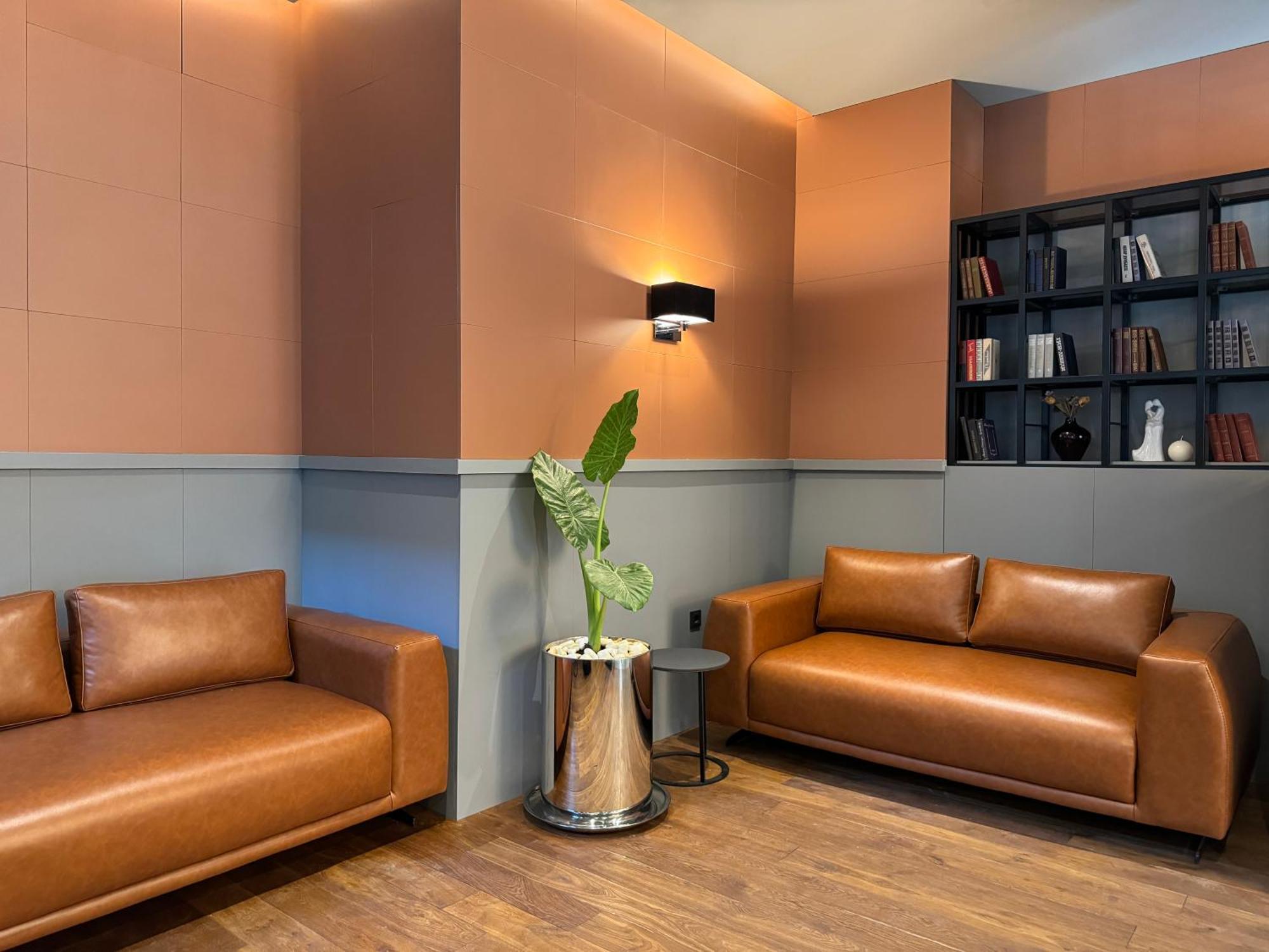 Tbilisi Edition - Design Hotel & Private Spa ภายนอก รูปภาพ