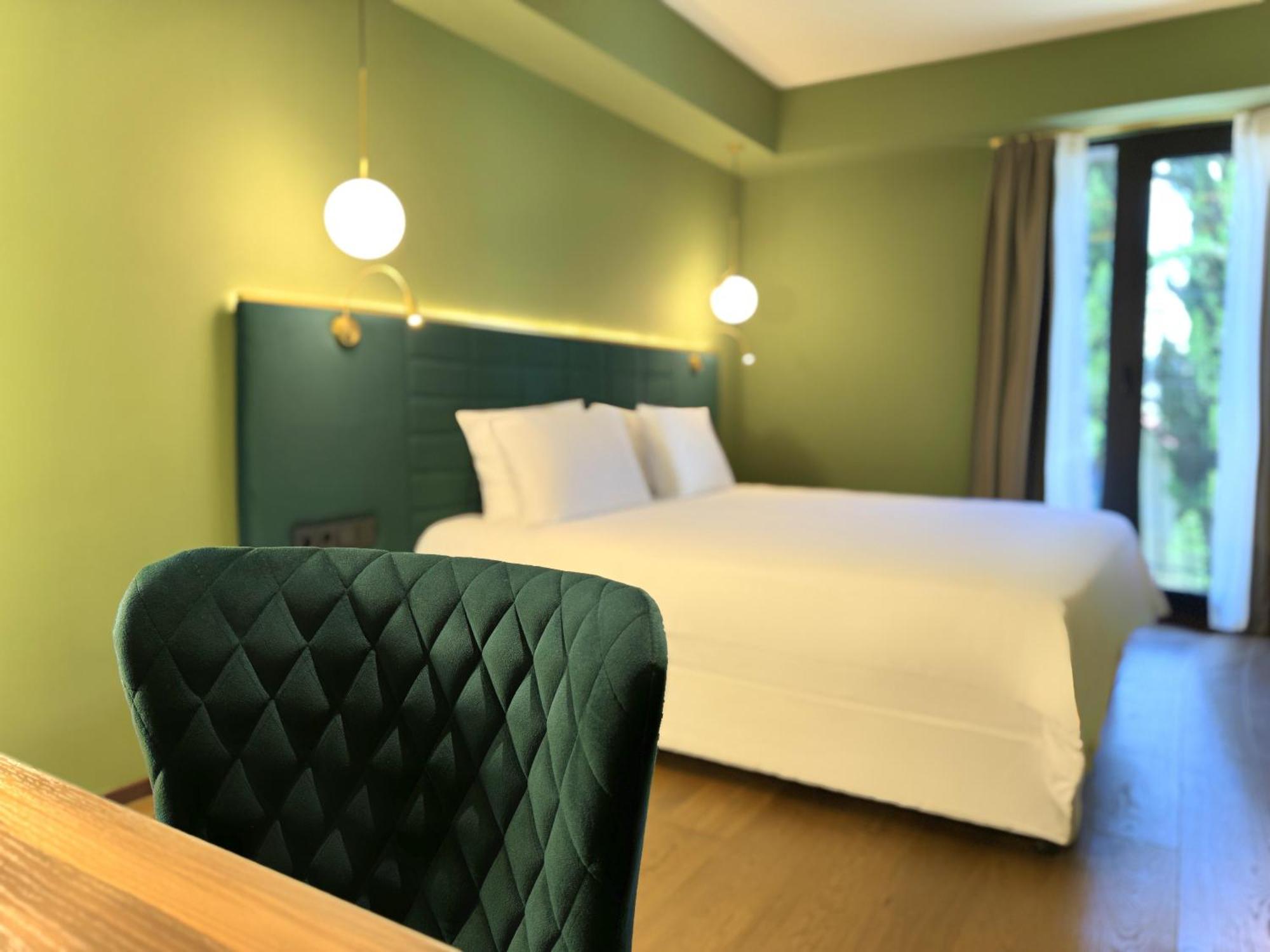 Tbilisi Edition - Design Hotel & Private Spa ภายนอก รูปภาพ