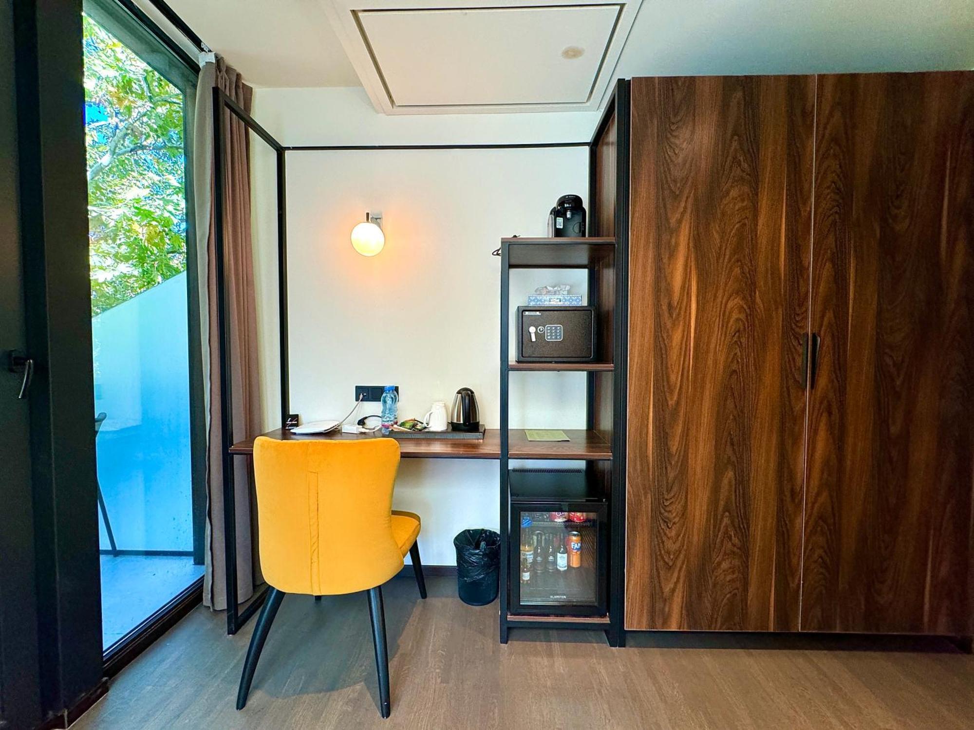 Tbilisi Edition - Design Hotel & Private Spa ภายนอก รูปภาพ